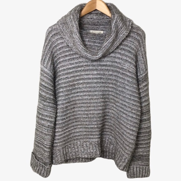 Olive & Oak Cowl Neck Eyelash Sweater Chunky Gray Size XL Knit - Picture 1 of 7